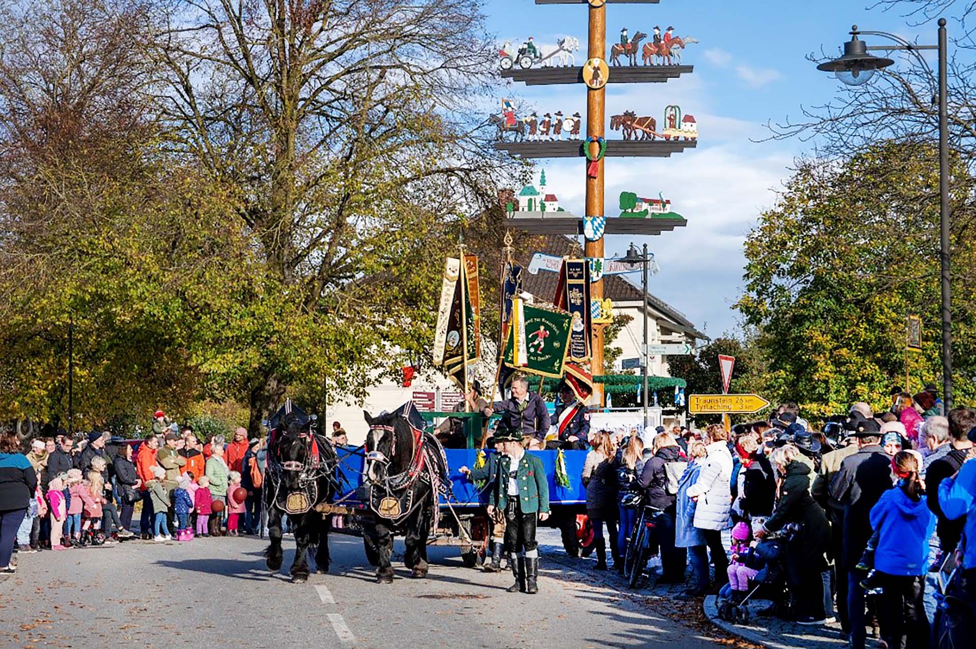 Festumzug in Kirchweidach